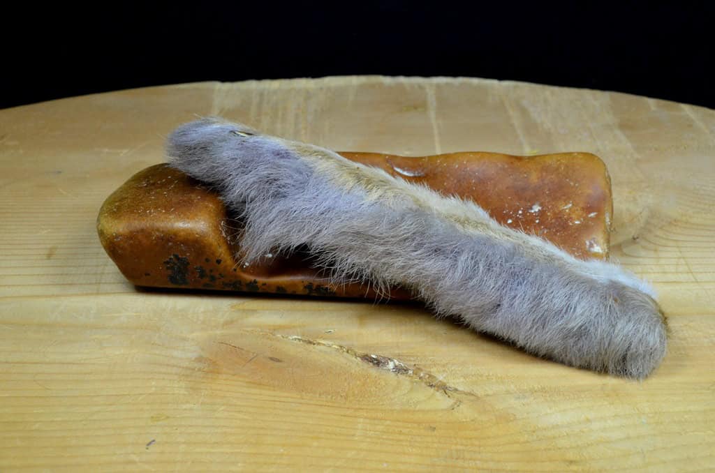 Snow Rabbit Feet Snowshoe Rabbit Feet - Galloup's Slide Inn | Fly Tying