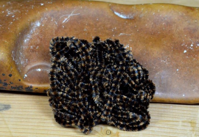 Fly Fish Food Small Stonefly Chenille - Image 3