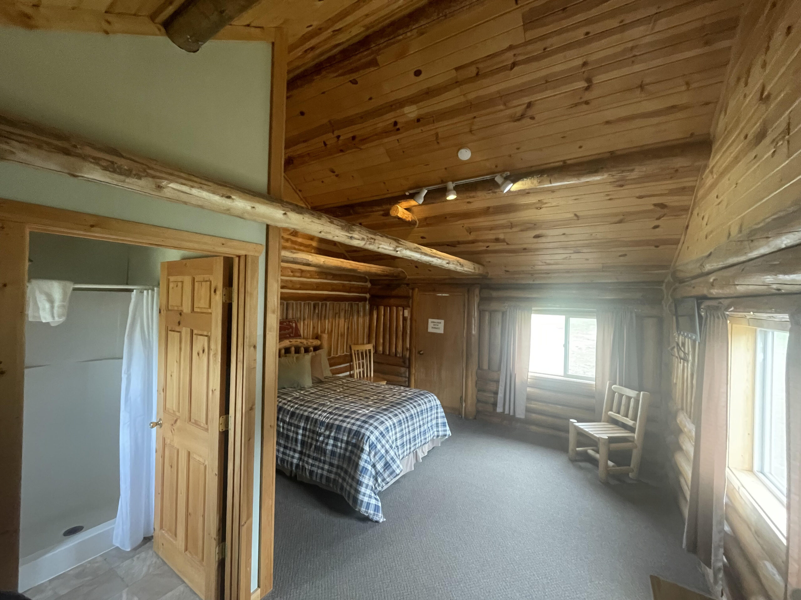 slide inn montana fly fishing cabin on the madison river