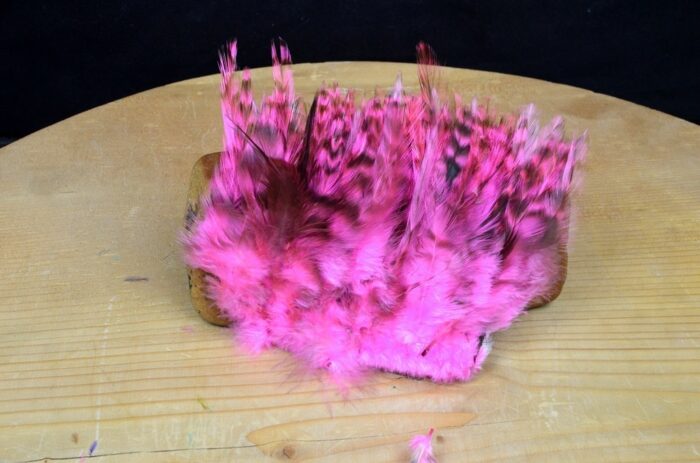 Hareline Strung 4-6 Inch Grizzly Variant Saddle Hackle - Image 3