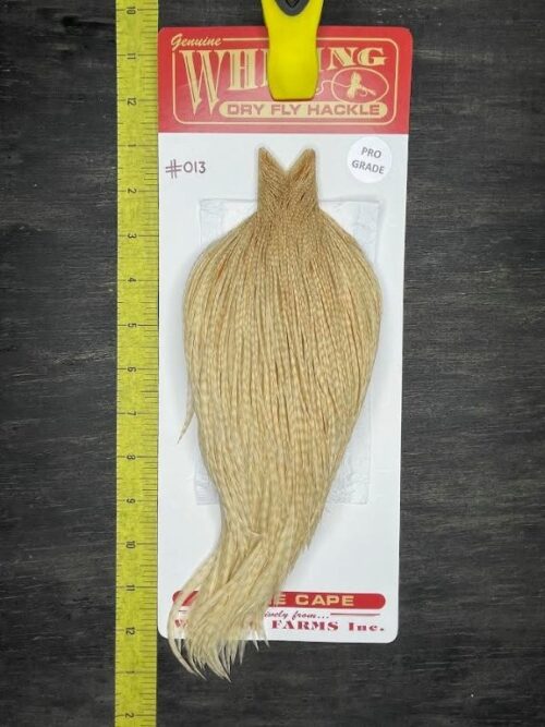 Whiting Dry Fly Cape – Pro Grade – Barred Medium Ginger #013
